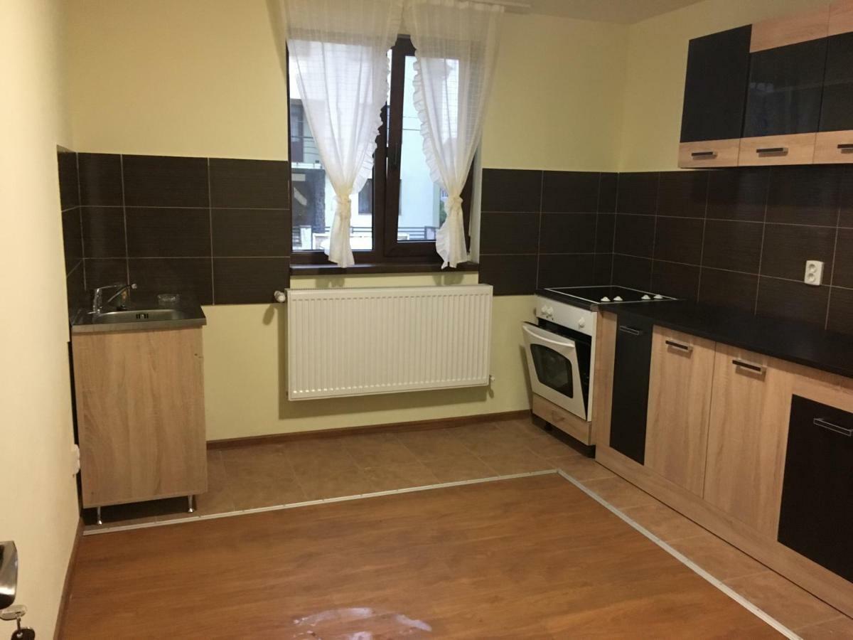 Вилла Casa In Zona Linistita, Campia Turzii Экстерьер фото